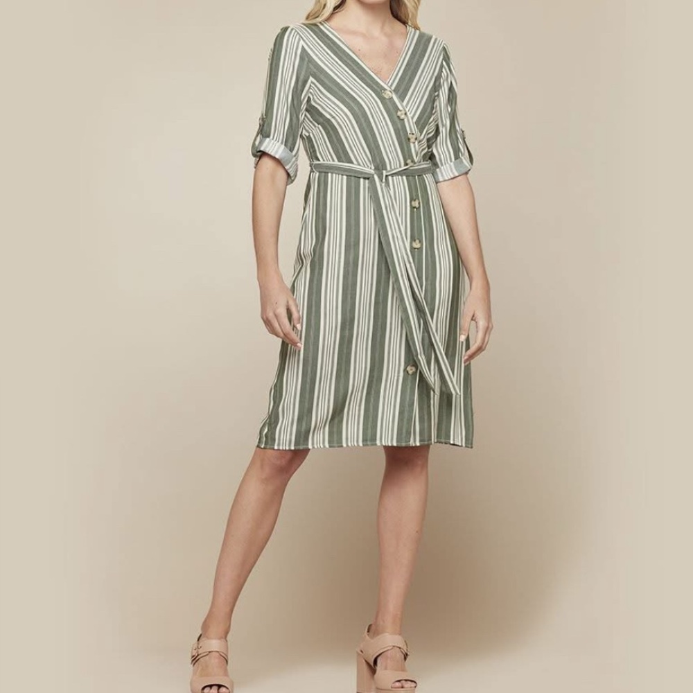 Luxology women’s striped button wrap dress size L